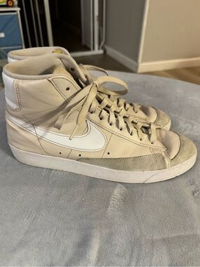 Nike Blazer Mid 77 Next Nature Light Orewood Brown Womens 9.5 Sneakers